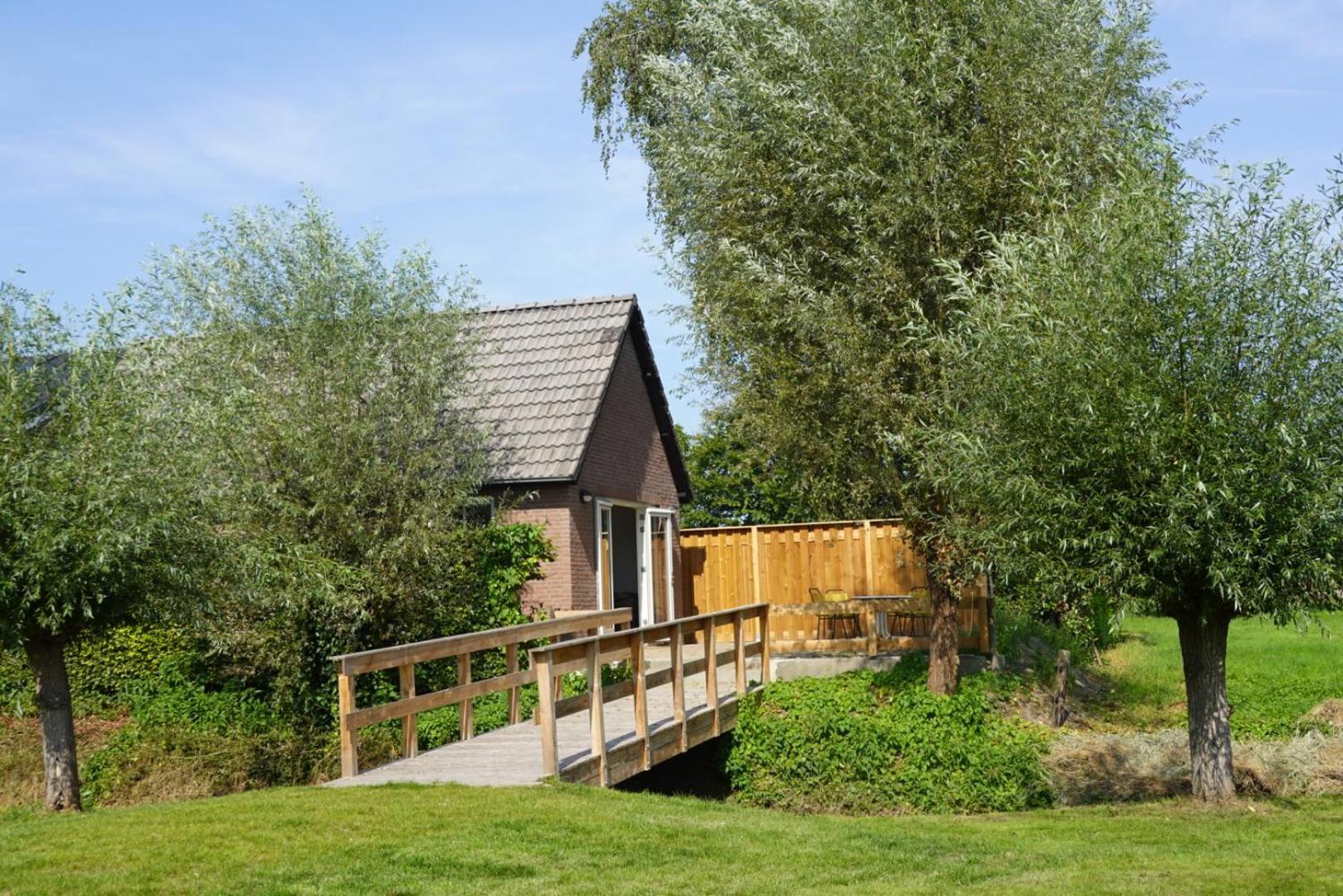 De Knotwilg Villa Loon op Zand Exterior photo